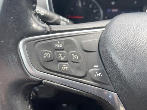 Used 2022 Chevrolet Equinox LT w/ Driver Convenience Package AWD/4WD image 15