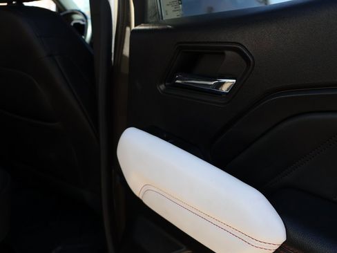 Certified 2023 GMC Canyon AT4X w/ Edition 1 image 14