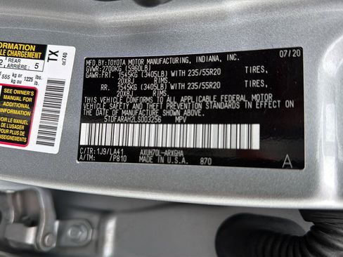 Used 2020 Toyota Highlander Platinum FWD image 43