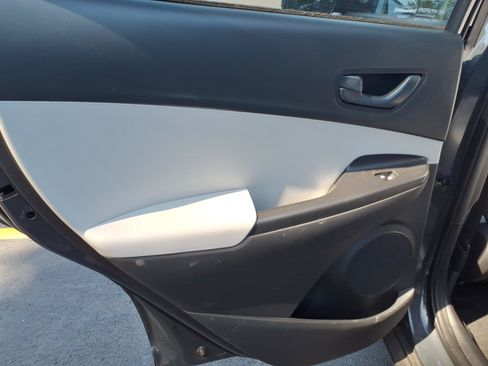 Certified 2023 Hyundai Kona SEL AWD/4WD image 18