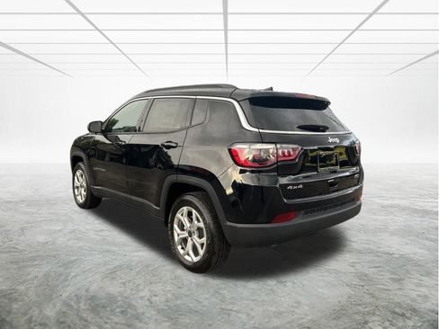 New 2025 Jeep Compass Latitude w/ Sun & Sound Group image 6