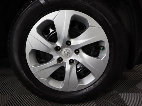 Used 2023 Toyota RAV4 LE image 30