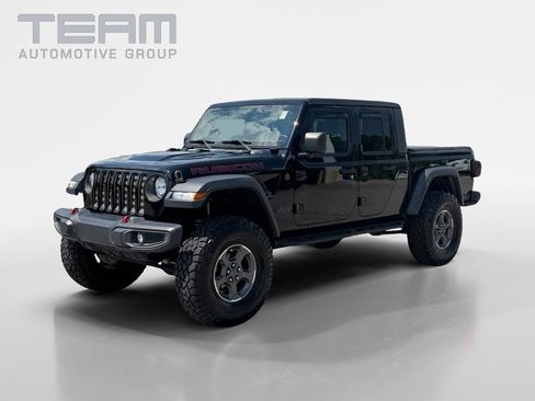 Used 2020 Jeep Gladiator Rubicon w/ Trailer Tow Package AWD/4WD image 3