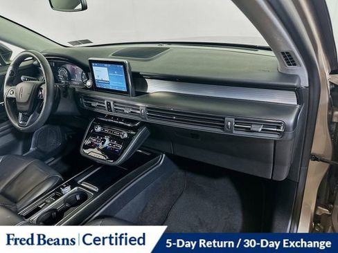 Used 2021 Lincoln Corsair AWD w/ Equipment Group 101A image 13