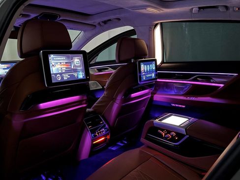 Used 2017 BMW ALPINA B7 xDrive image 27