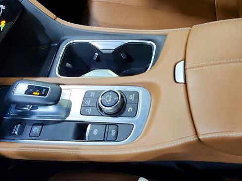 Used 2023 INFINITI QX60 Sensory w/ Vision Package AWD/4WD image 17