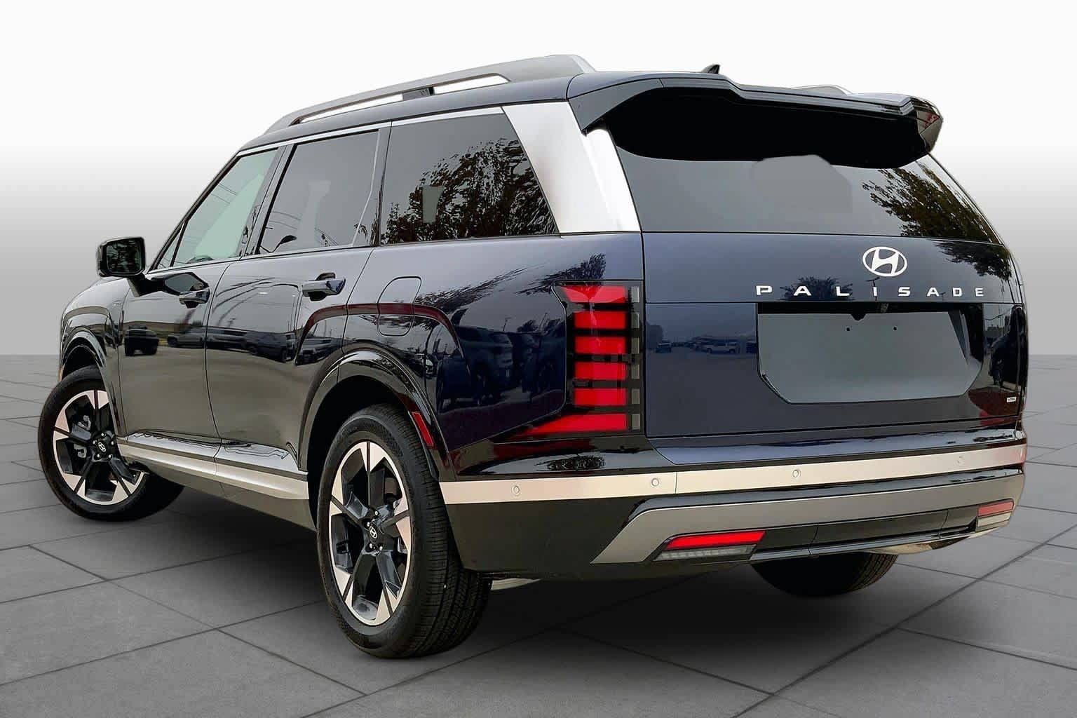 Used 2026 Hyundai Palisade Limited AWD/4WD image 12