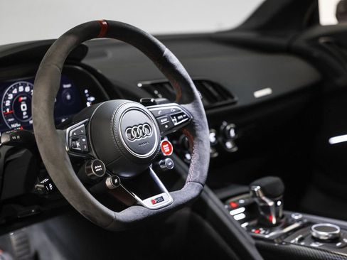 Used 2023 Audi R8 V10 GT image 29