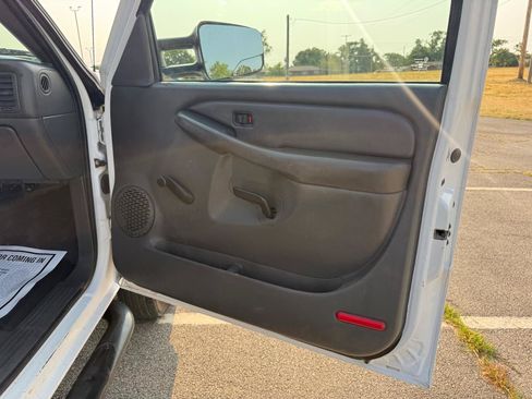 Used 2007 Chevrolet Silverado 3500 2WD Regular Cab image 20