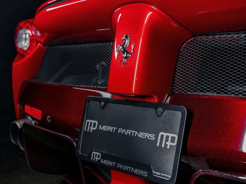 Used 2015 Ferrari LaFerrari image 18