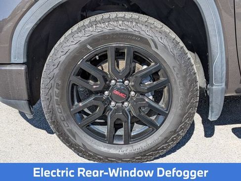 Used 2021 GMC Sierra 1500 Elevation w/ LPO, Elevation Black Package AWD/4WD image 13