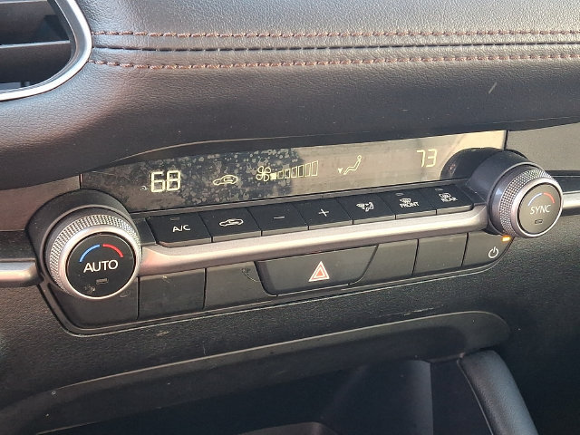 Used 2024 MAZDA MAZDA3 s FWD image 15
