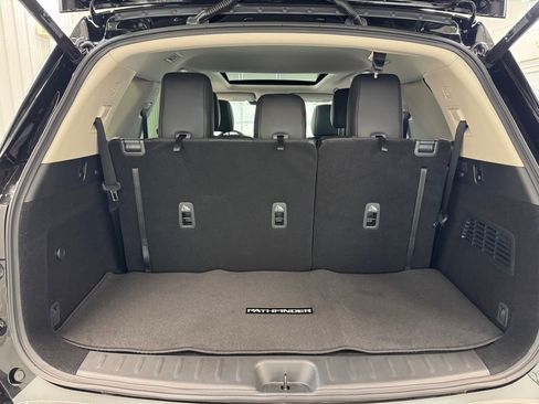 New 2026 Nissan Pathfinder SL AWD/4WD image 24