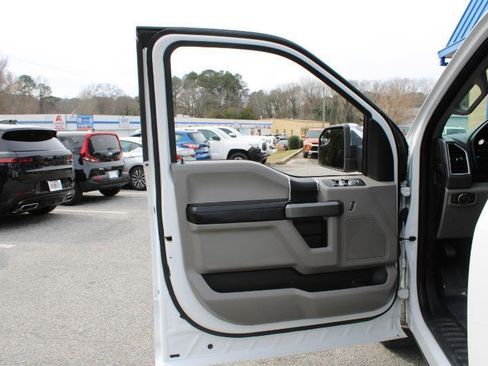 Used 2016 Ford F150 XLT RWD image 17