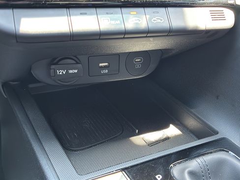 Certified 2025 Hyundai Elantra Sport FWD image 27