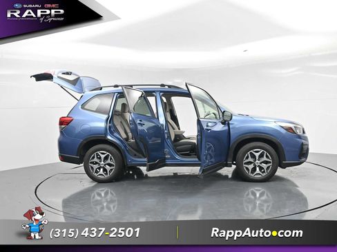 Used 2019 Subaru Forester Premium w/ All-Weather Package AWD/4WD image 30