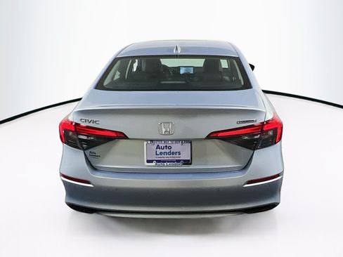 Used 2023 Honda Civic Touring image 6