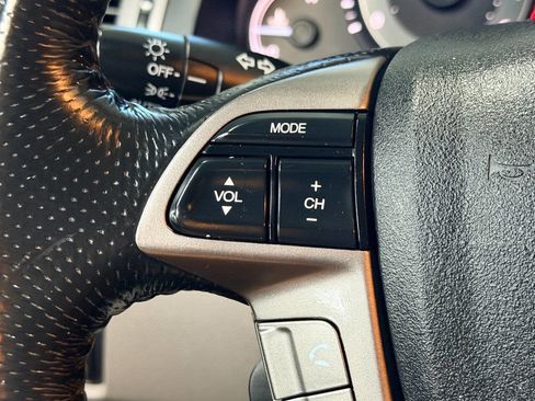 Used 2016 Honda Odyssey EX-L image 36