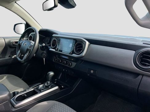 Used 2022 Toyota Tacoma SR5 image 26