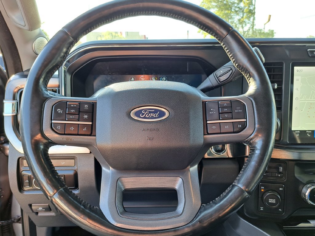 Used 2023 Ford F350 Lariat w/ Lariat Ultimate Package AWD/4WD image 10