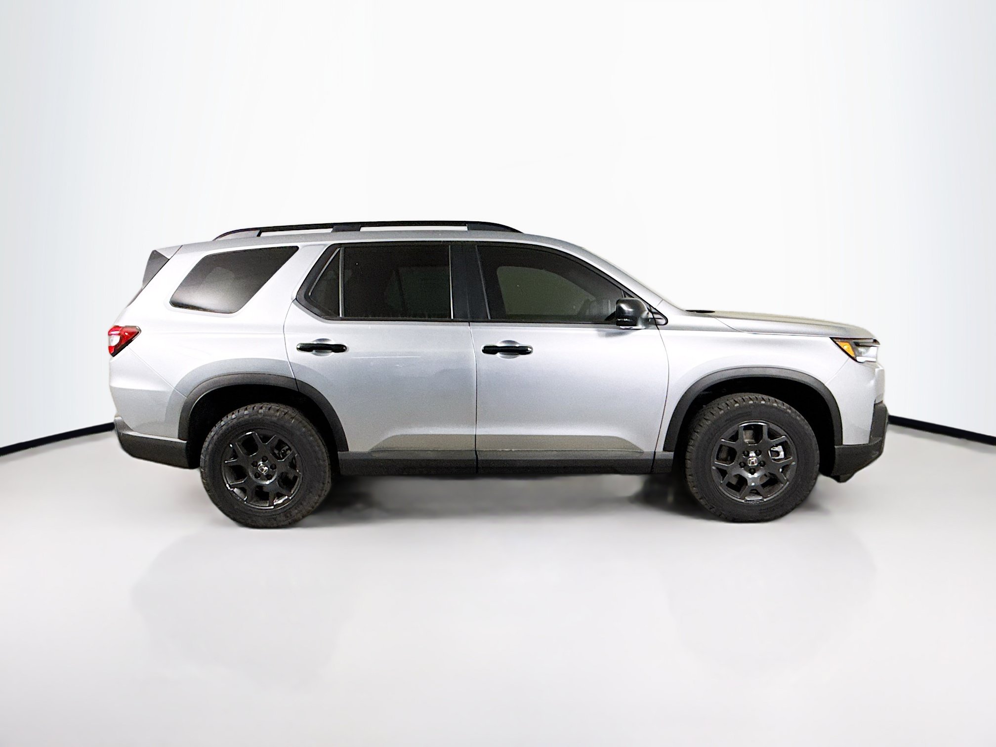 New 2026 Honda Pilot TrailSport image 2