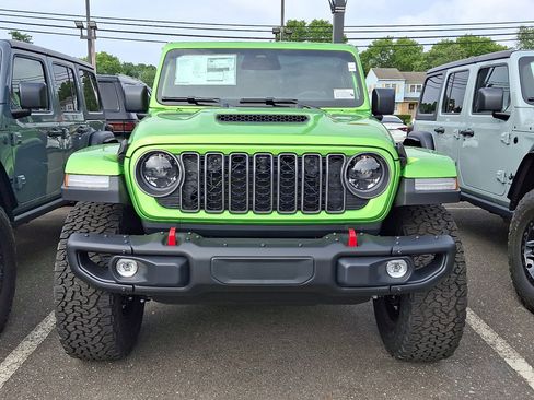 New 2026 Jeep Wrangler Unlimited Rubicon AWD/4WD image 2