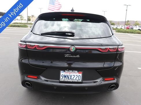 Used 2024 Alfa Romeo Tonale Veloce w/ Premium Interior Package AWD/4WD image 5