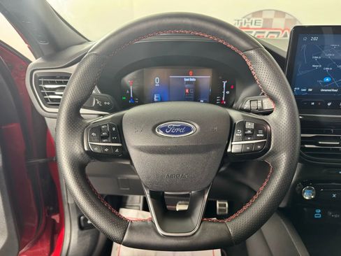 Used 2023 Ford Escape ST-Line w/ Tech Pack #1 image 13