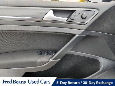 Used 2020 Volkswagen GTI S image 15