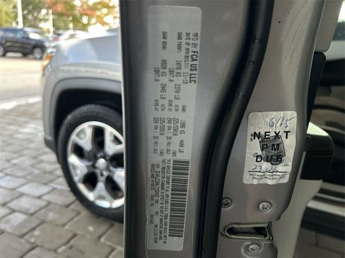 Used 2020 Jeep Compass Limited image 46