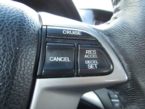 Used 2010 Honda Accord EX-L image 23