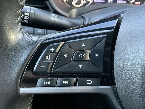 Used 2022 Nissan Altima 2.5 SV w/ SV Premium Package image 19