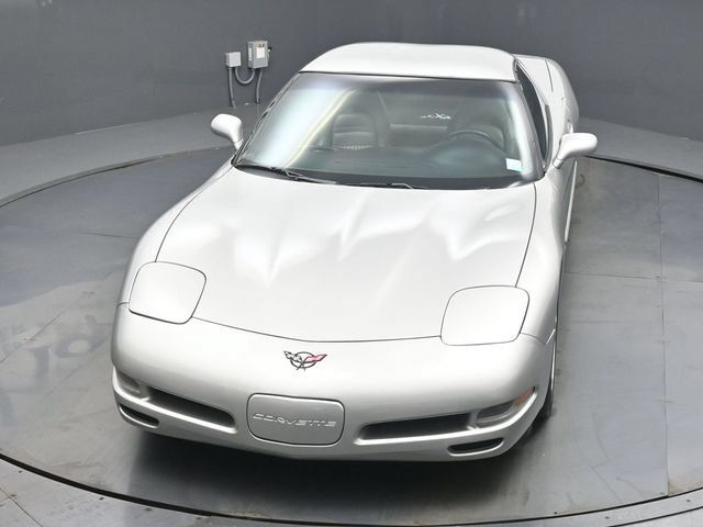 Used 2004 Chevrolet Corvette Coupe RWD image 38
