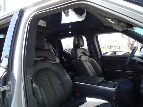 Used 2023 Rivian R1T Adventure image 20