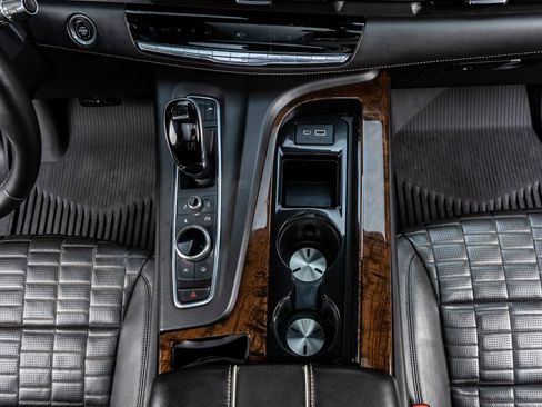 Used 2022 Cadillac Escalade ESV Sport Platinum image 23