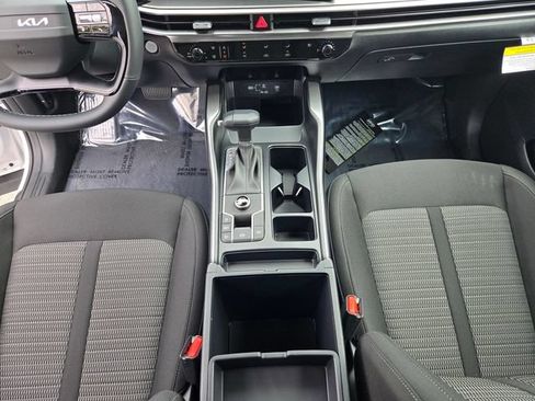 New 2026 Kia Sorento LX FWD image 20