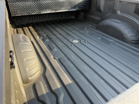 Used 2022 Ford F350 Lariat w/ Lariat Ultimate Package AWD/4WD image 12