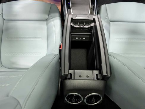 New 2026 Mercedes-Benz GLA 250 4MATIC image 19