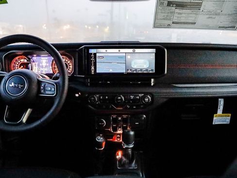 New 2026 Jeep Wrangler Unlimited Rubicon image 15