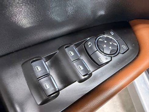 Used 2022 Lincoln Nautilus Reserve AWD/4WD image 19