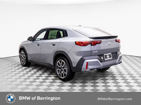New 2026 BMW X2 xDrive28i w/ Technology Package image 3