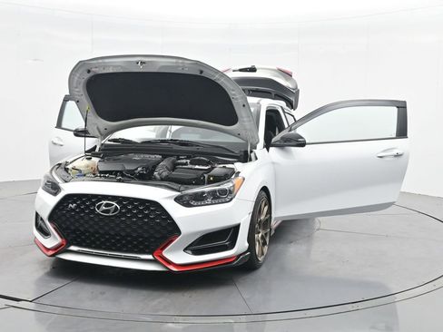 Used 2020 Hyundai Veloster N w/ Performance Package image 32