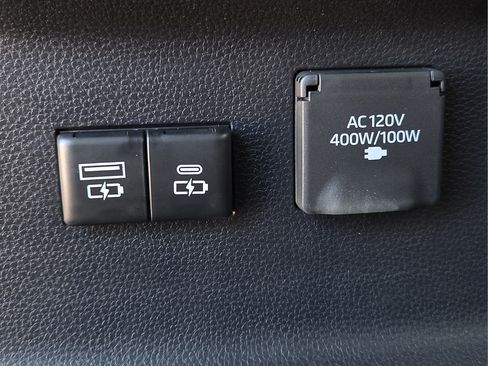 New 2026 Toyota Tundra Platinum AWD/4WD image 15
