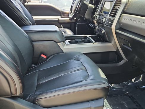 Used 2020 Ford F350 Platinum AWD/4WD image 27