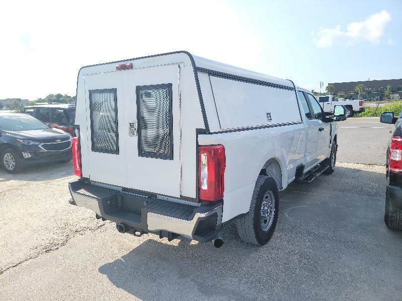 Used 2023 Ford F250 XL w/ XL Driver Assist Package RWD image 8