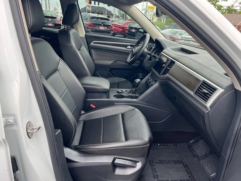 Used 2021 Volkswagen Atlas SE AWD/4WD image 30