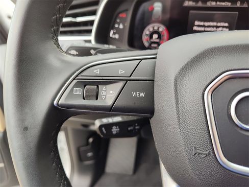 Used 2023 Audi Q7 3.0T Prestige image 27