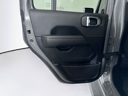 Used 2023 Jeep Wrangler Sahara image 26