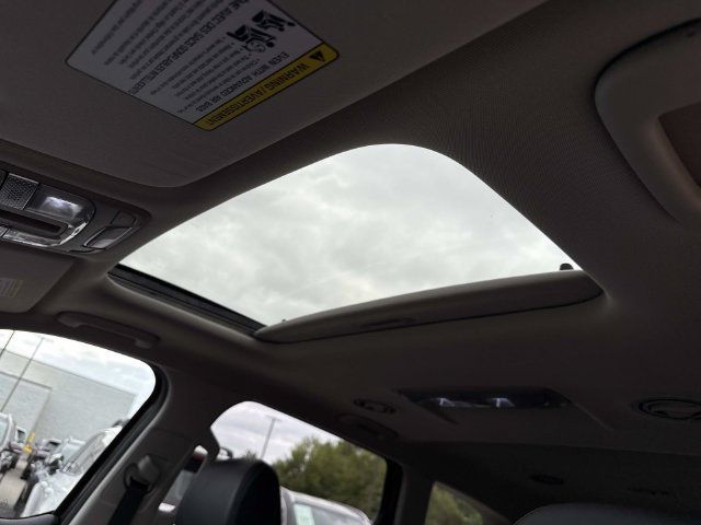 Used 2024 Kia Telluride S w/ S Sunroof Package AWD/4WD image 16