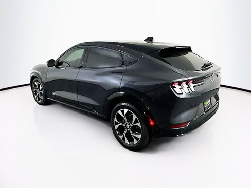 Used 2021 Ford Mustang Mach-E Premium image 5